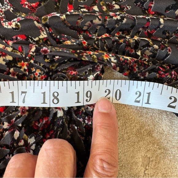 Y2K Vintage Burnt Velvet Silence+Noise Black & Red Whimsigoth OpenTop size 1 S/M - Picture 3 of 7